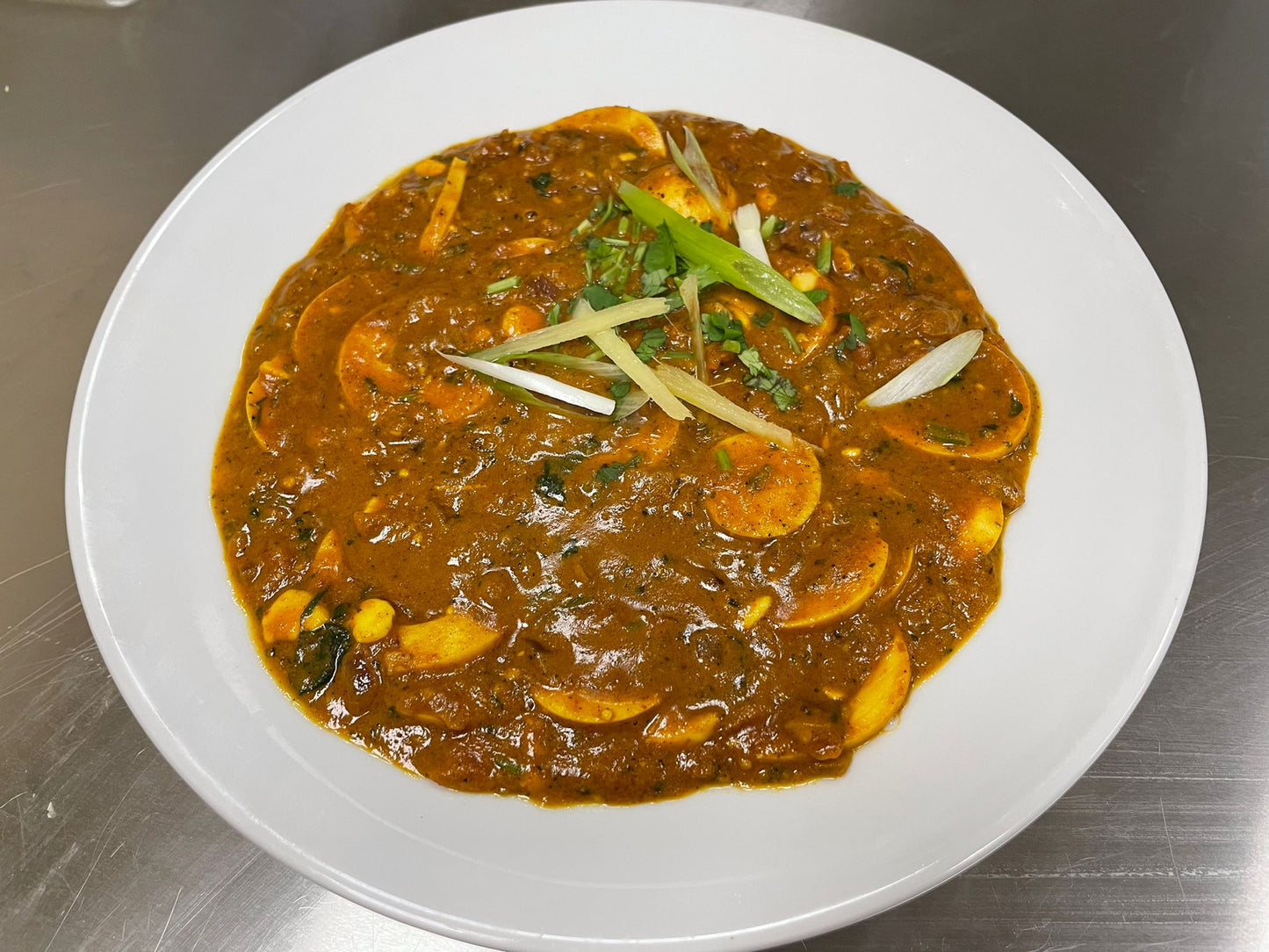 Mughlai Tikka Masala & Bread/Bun -Eggolicious Indian restaurant